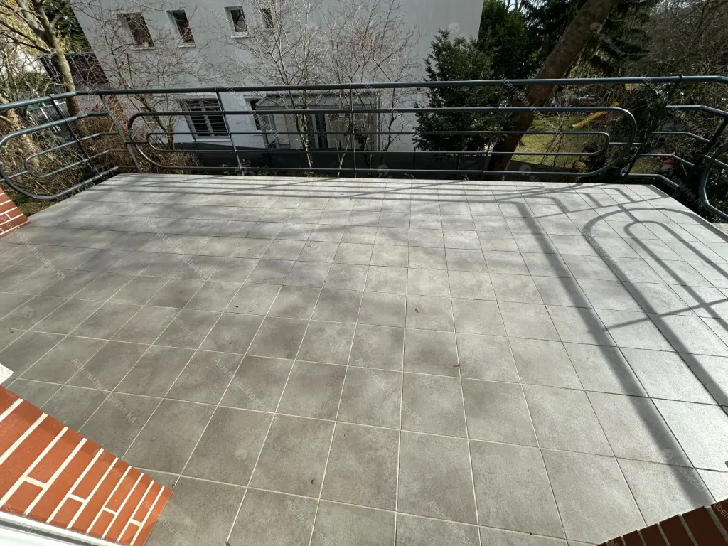 Kiadó albérlet 1100000 Ft/hó áron: Budapest, XII. kerület  Diós árok. Mérete: 200 nm, 5 szobás | Alberlet.hu - 6700885