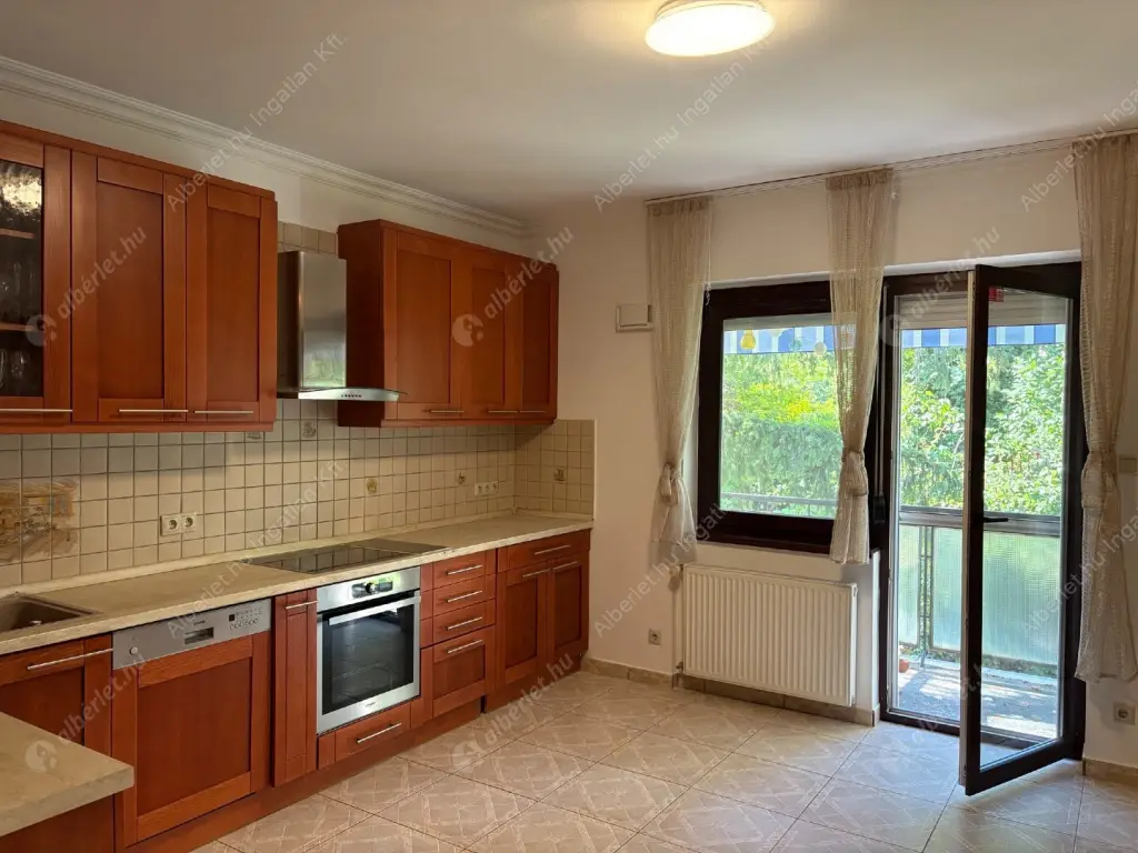 Kiadó albérlet 370000 Ft/hó áron: Budapest, XII. kerület  Diós árok. Mérete: 75 nm, 2 szobás | Alberlet.hu - 6541208