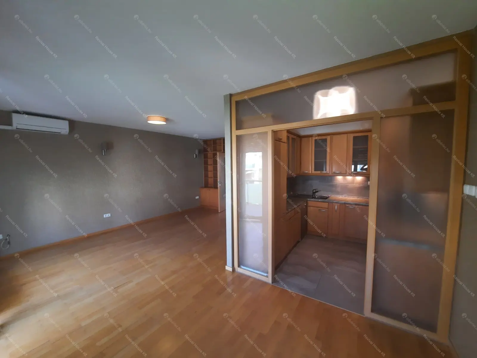 Kiadó albérlet 700000 Ft/hó áron: Budapest, XII. kerület  Dolgos utca. Mérete: 104 nm, 4 szobás | Alberlet.hu - 5727617