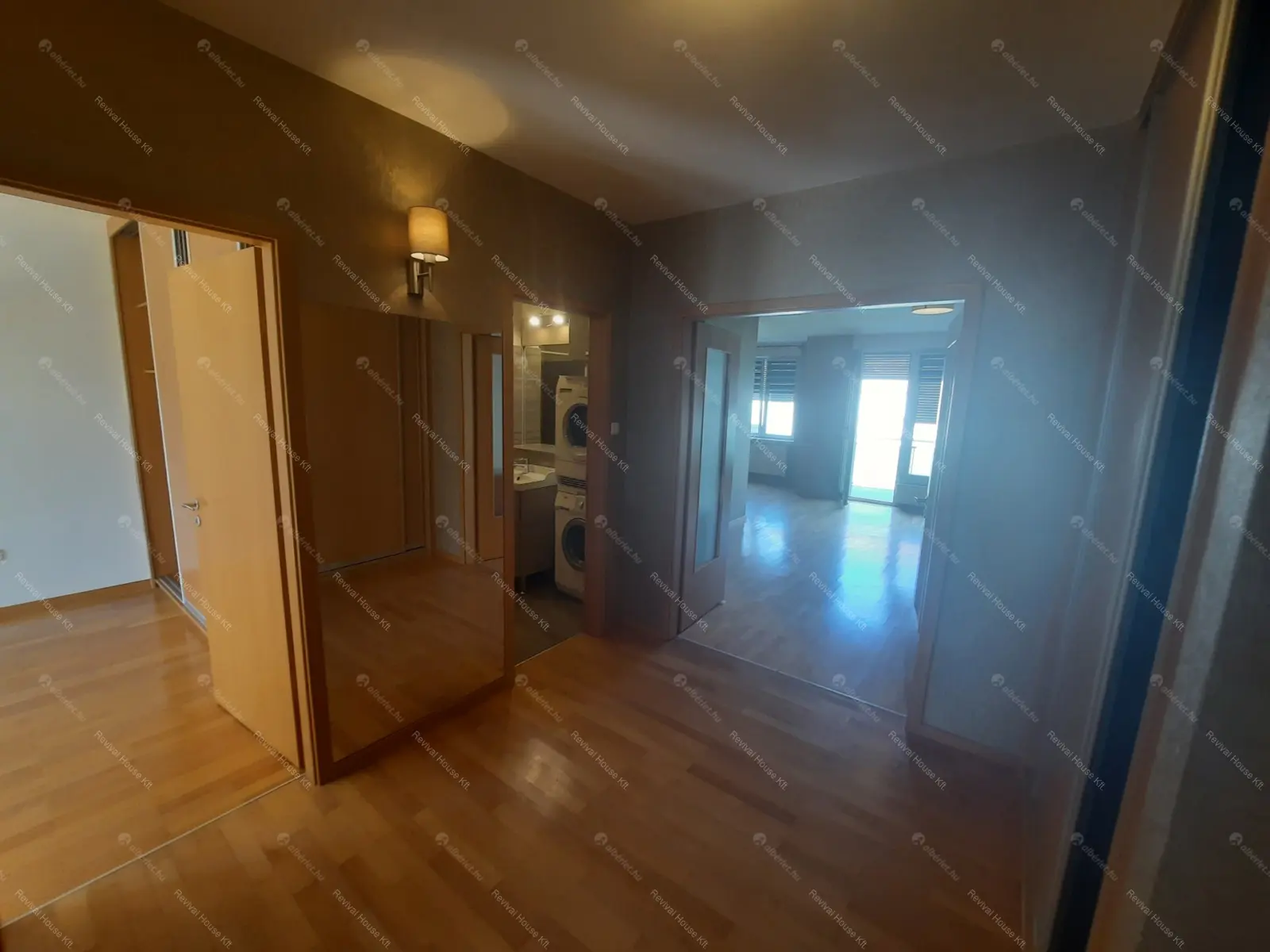 Kiadó albérlet 700000 Ft/hó áron: Budapest, XII. kerület  Dolgos utca. Mérete: 104 nm, 4 szobás | Alberlet.hu - 5727631