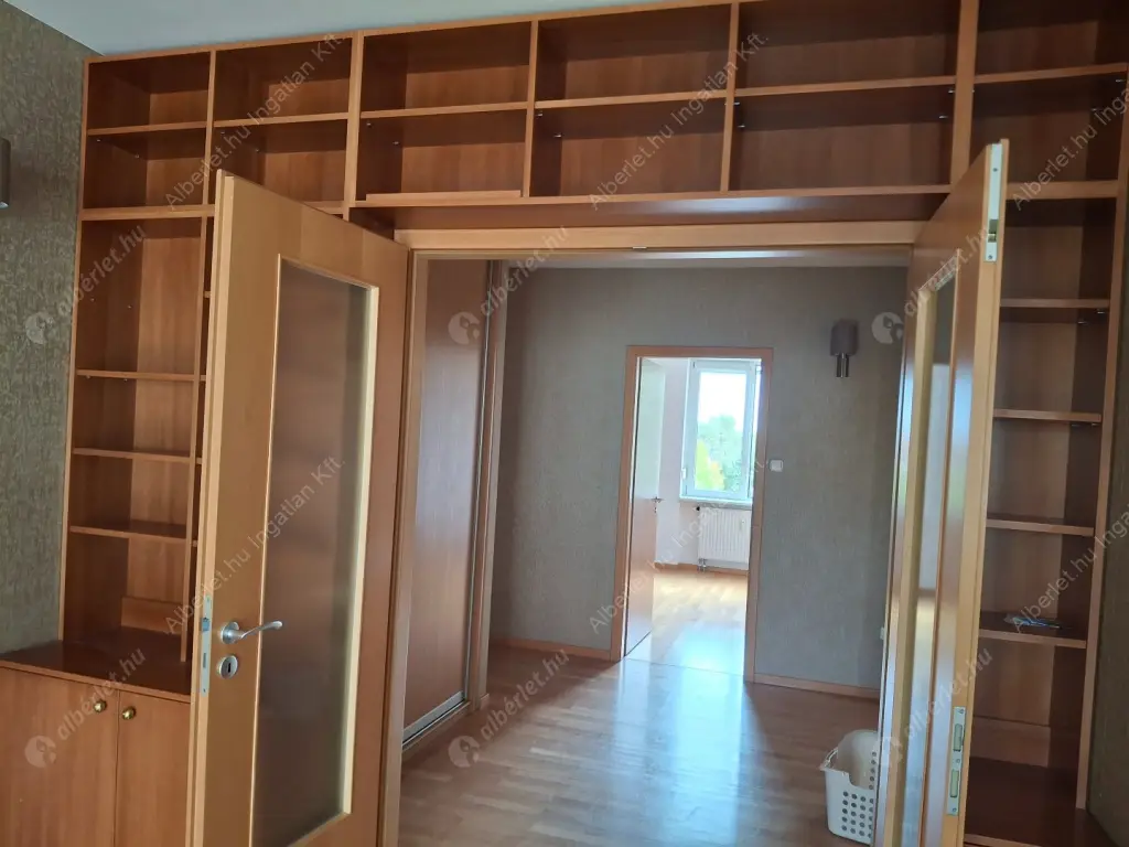 Kiadó albérlet 700000 Ft/hó áron: Budapest, XII. kerület  Dolgos utca. Mérete: 112 nm, 4 szobás | Alberlet.hu - 6553054