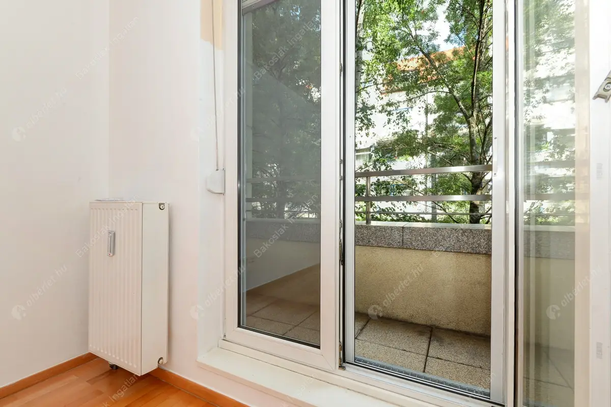 Kiadó albérlet 497000 Ft/hó áron: Budapest, XII. kerület  Dolgos utca. Mérete: 89 nm, 3 szobás | Alberlet.hu - 6114505