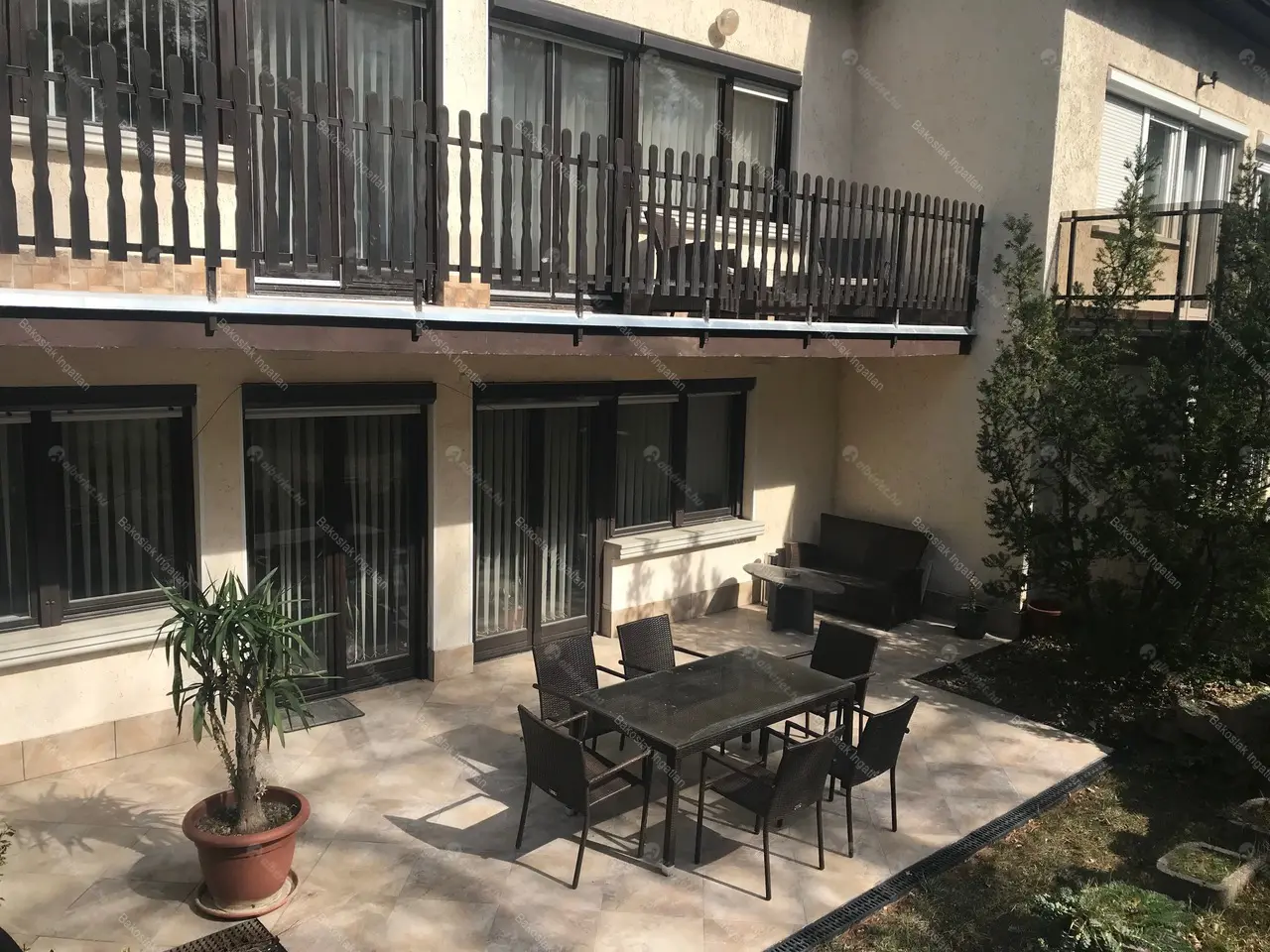 Kiadó albérlet 910000 Ft/hó áron: Budapest, XII. kerület  Eötvös út. Mérete: 220 nm, 5 szobás | Alberlet.hu - 4618314