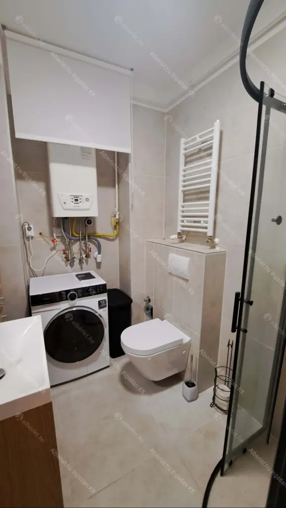 Kiadó albérlet 320000 Ft/hó áron: Budapest, XII. kerület  Eötvös út. Mérete: 63 nm, 3 szobás | Alberlet.hu - 6666898