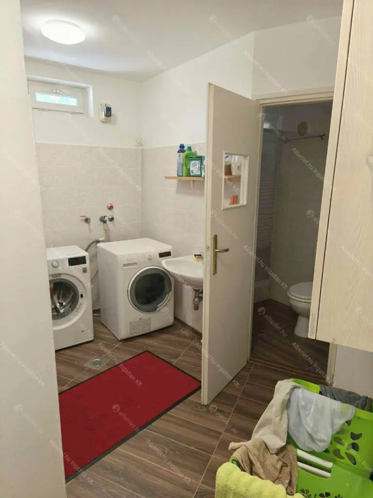 Kiadó albérlet 969000 Ft/hó áron: Budapest, XII. kerület  Fodor lejtő. Mérete: 280 nm, 4 szobás | Alberlet.hu - 6662082