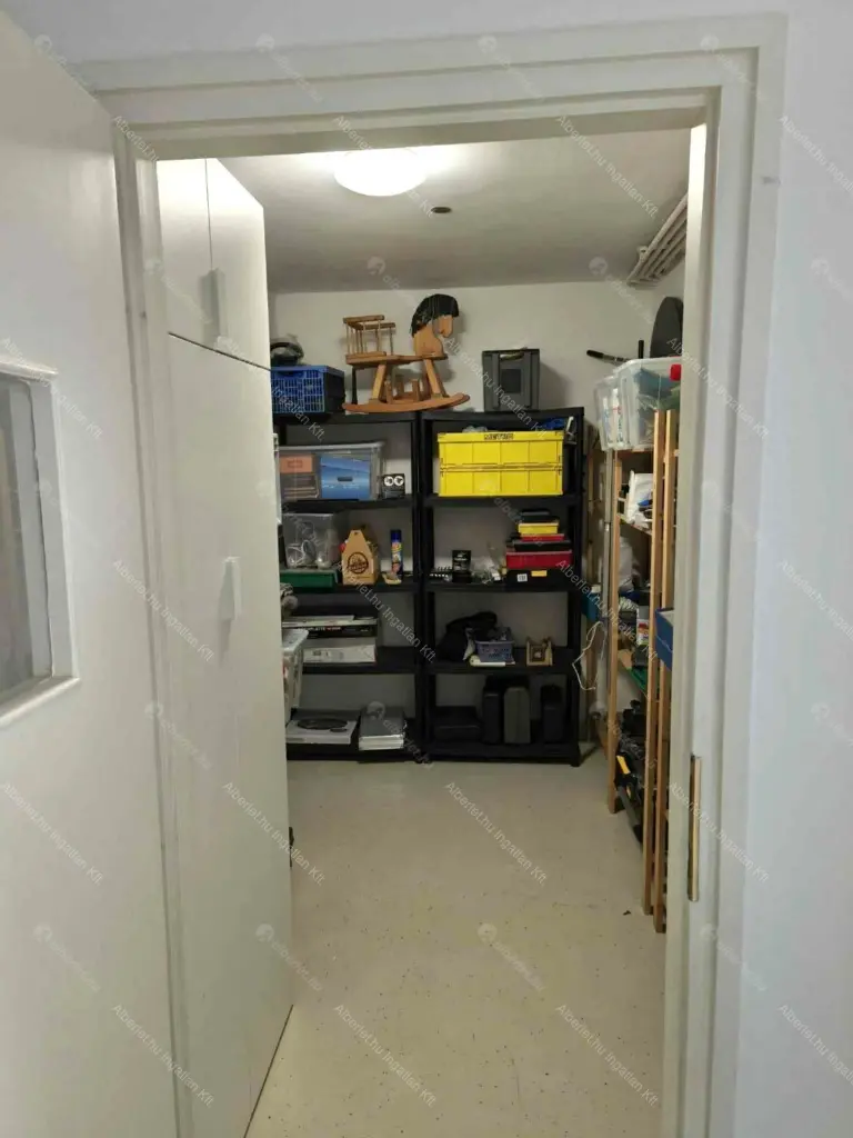 Kiadó albérlet 969000 Ft/hó áron: Budapest, XII. kerület  Fodor lejtő. Mérete: 280 nm, 4 szobás | Alberlet.hu - 6662083