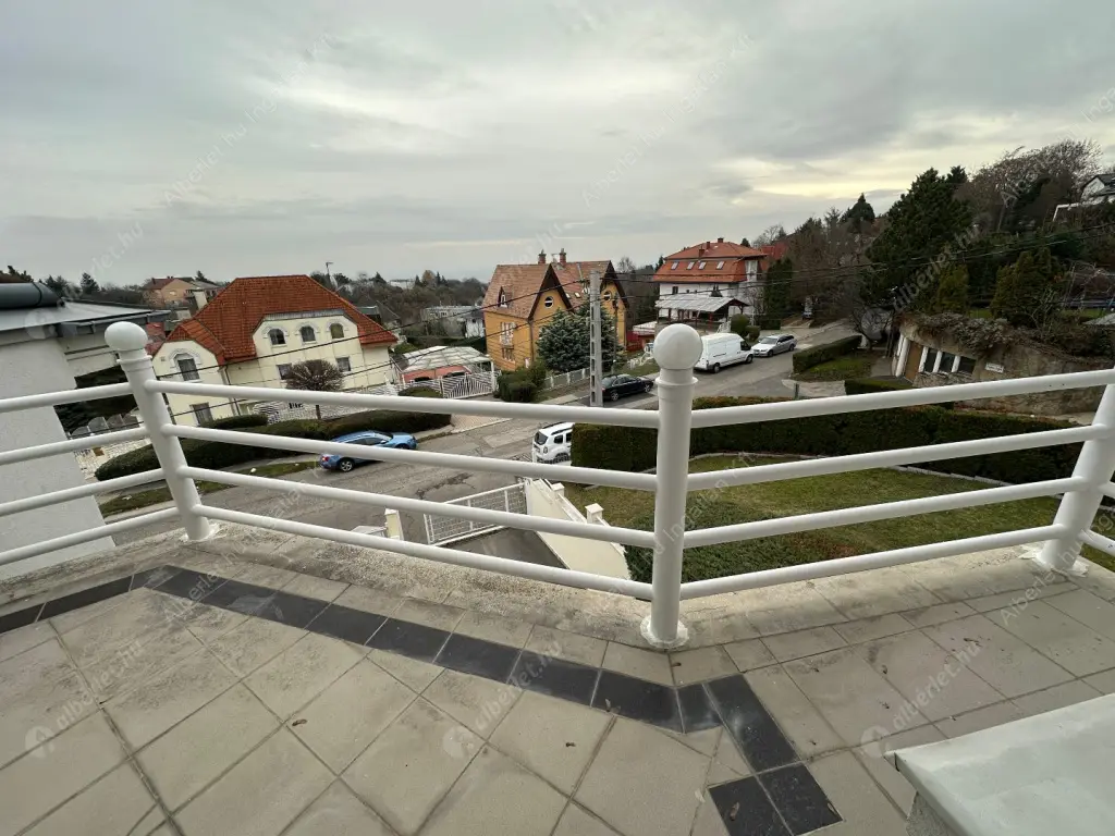 Kiadó albérlet 1144000 Ft/hó áron: Budapest, XII. kerület  Fodor utca. Mérete: 280 nm, 4 szobás | Alberlet.hu - 6592155