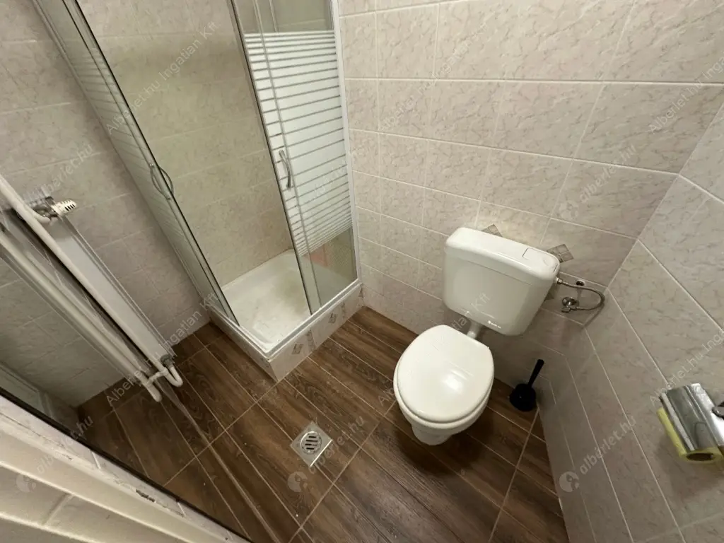 Kiadó albérlet 1144000 Ft/hó áron: Budapest, XII. kerület  Fodor utca. Mérete: 280 nm, 4 szobás | Alberlet.hu - 6592162