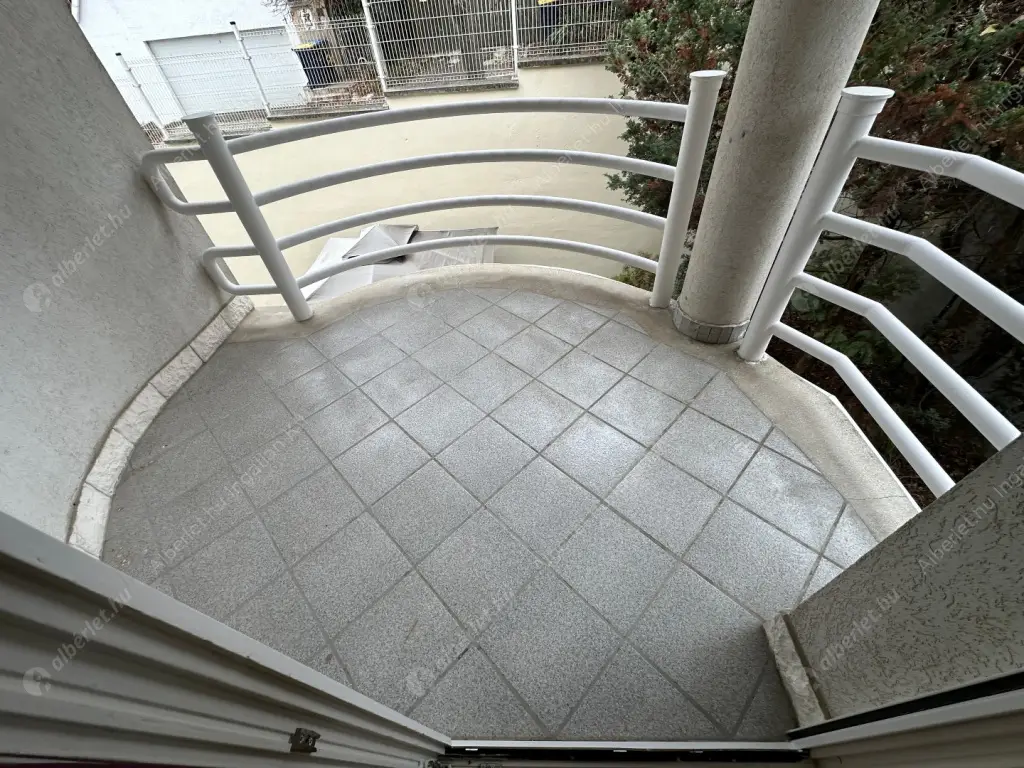 Kiadó albérlet 1023000 Ft/hó áron: Budapest, XII. kerület  Fodor utca. Mérete: 280 nm, 4 szobás | Alberlet.hu - 6617396