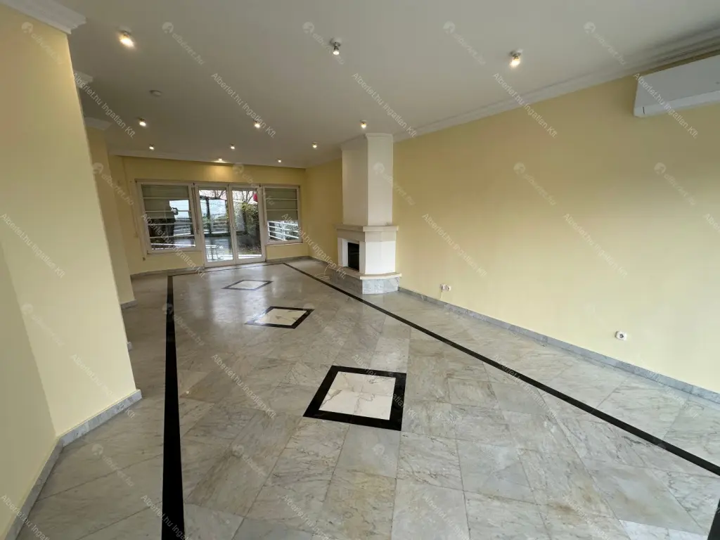 Kiadó albérlet 908000 Ft/hó áron: Budapest, XII. kerület  Fodor utca. Mérete: 280 nm, 4 szobás | Alberlet.hu - 6682102