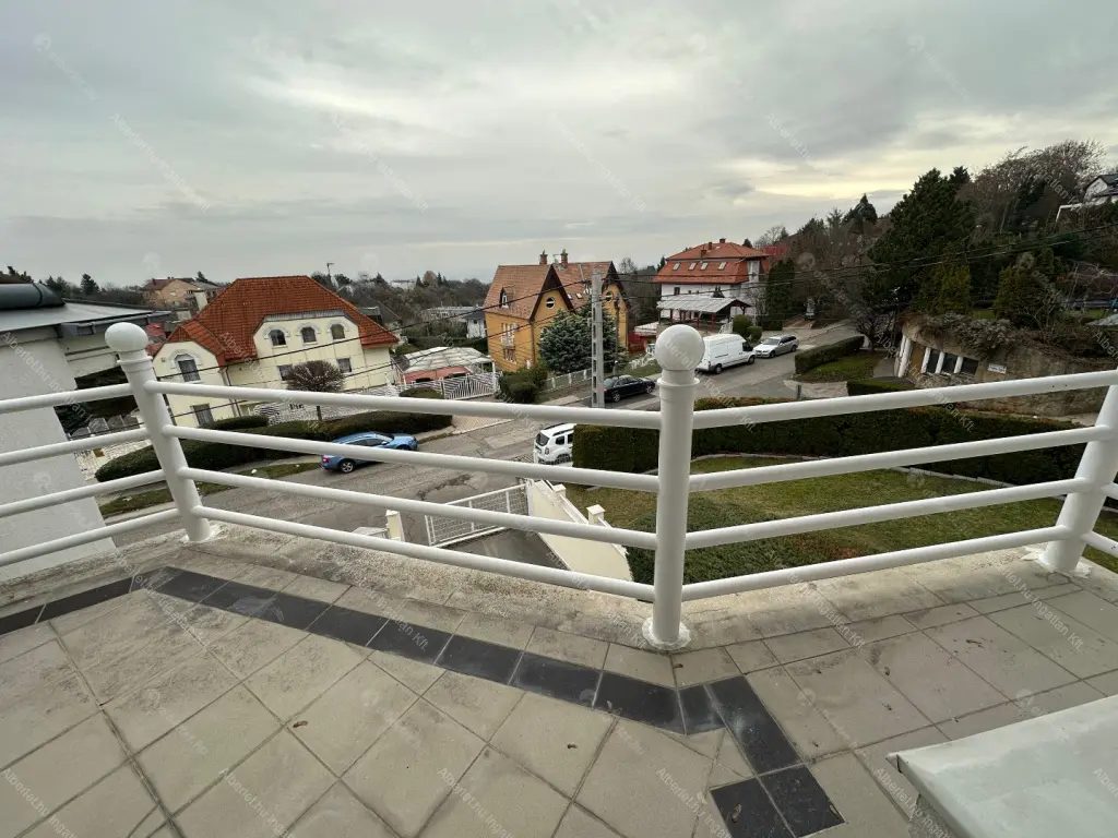 Kiadó albérlet 908000 Ft/hó áron: Budapest, XII. kerület  Fodor utca. Mérete: 280 nm, 4 szobás | Alberlet.hu - 6682114