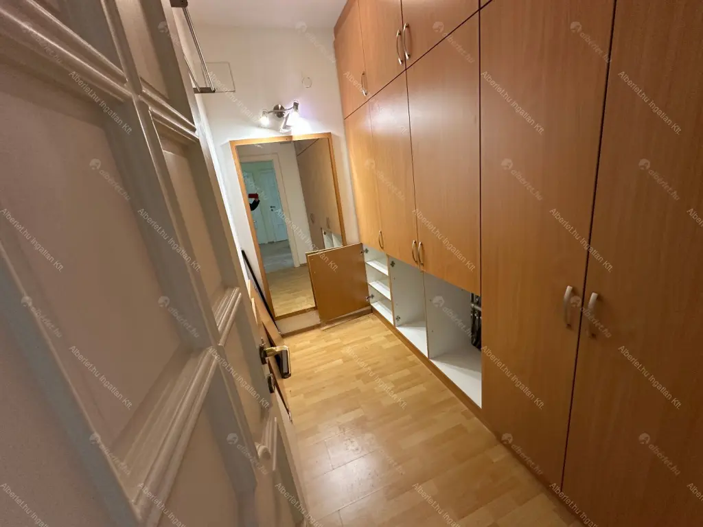 Kiadó albérlet 908000 Ft/hó áron: Budapest, XII. kerület  Fodor utca. Mérete: 280 nm, 4 szobás | Alberlet.hu - 6682118