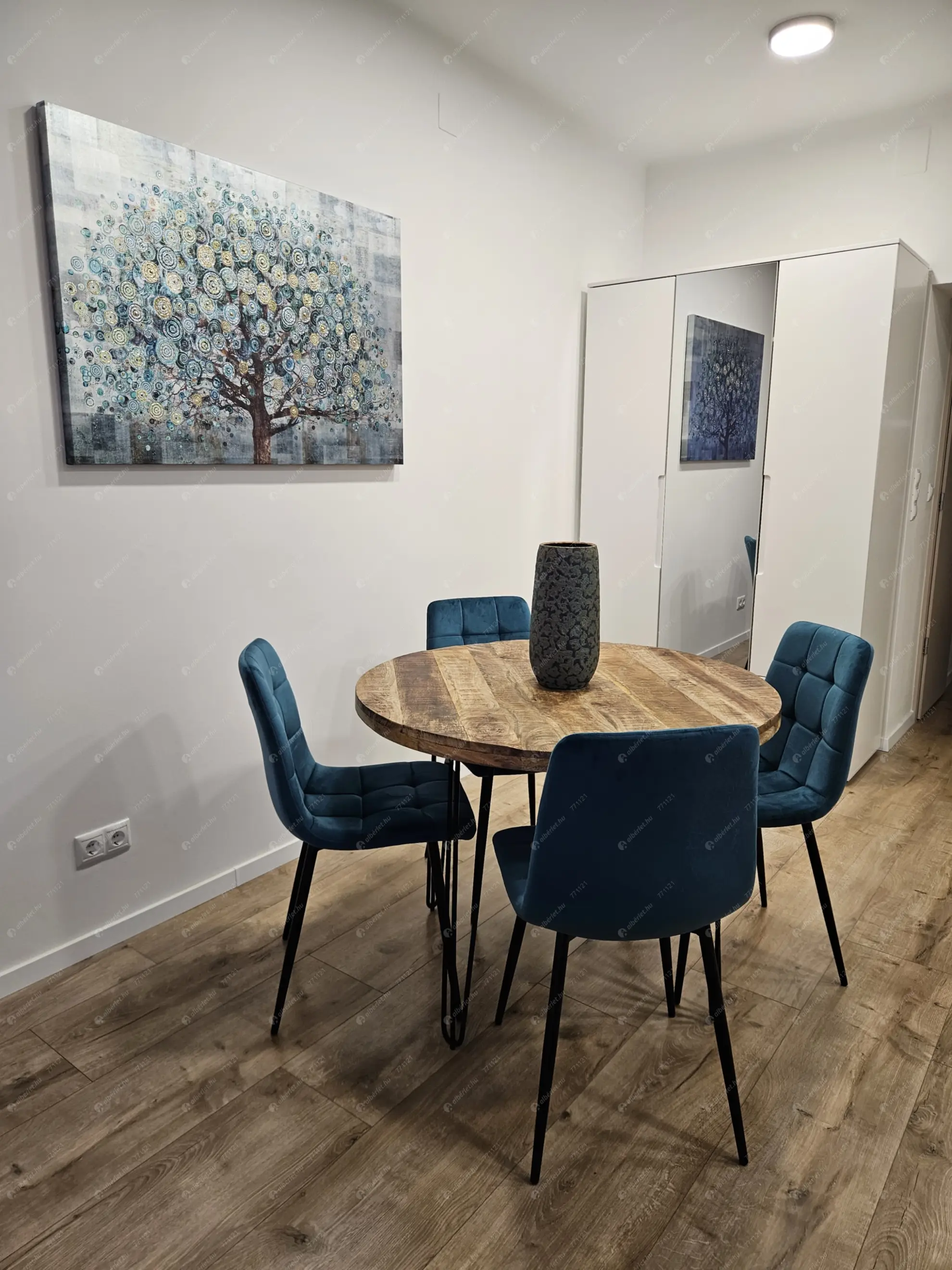 Kiadó albérlet 295000 Ft/hó áron: Budapest, XII. kerület  Fodor utca. Mérete: 38 nm, 1 szobás | Alberlet.hu - 6584934