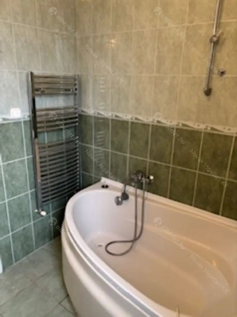 Kiadó albérlet 250000 Ft/hó áron: Budapest, XII. kerület  Fodor utca. Mérete: 44 nm, 1 szobás | Alberlet.hu - 6575960