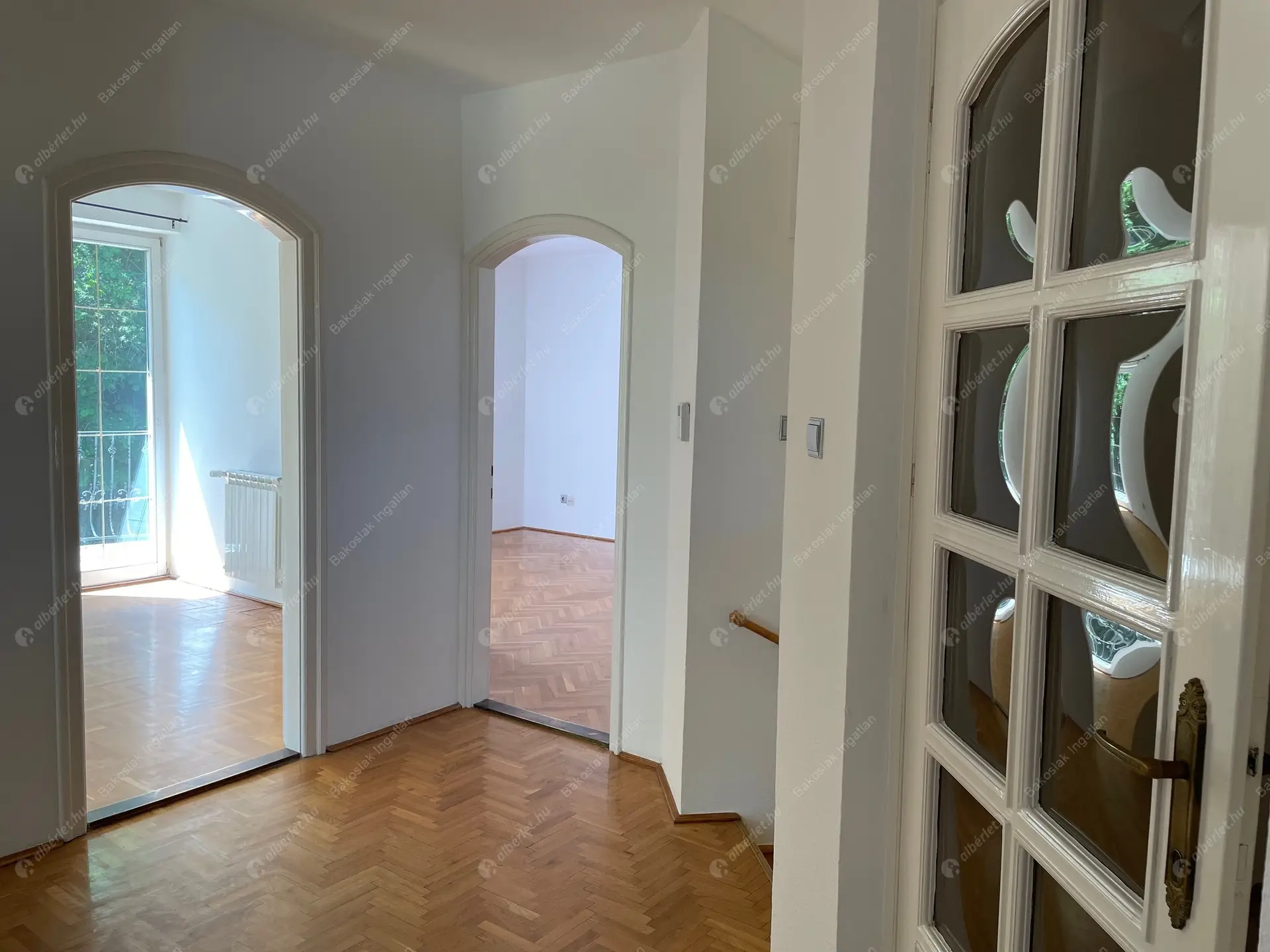 Kiadó albérlet 1116000 Ft/hó áron: Budapest, XII. kerület  Galgóczy utca. Mérete: 300 nm, 7 szobás | Alberlet.hu - 6460156