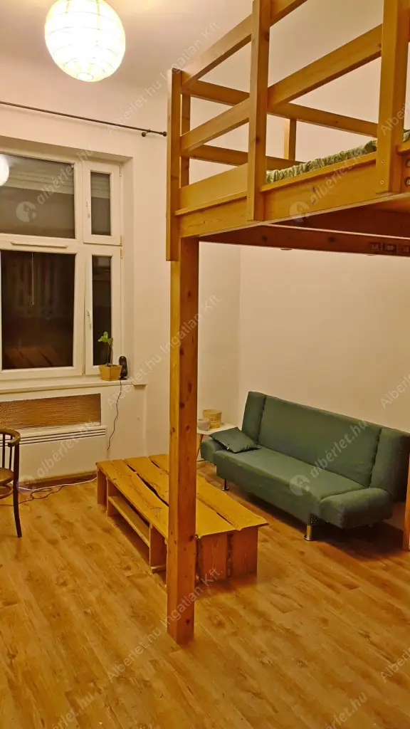 Kiadó albérlet 180000 Ft/hó áron: Budapest, XII. kerület  Greguss utca. Mérete: 34 nm, 1 szobás | Alberlet.hu - 6570193