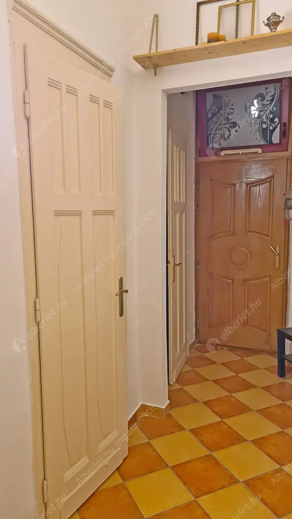 Kiadó albérlet 180000 Ft/hó áron: Budapest, XII. kerület  Greguss utca. Mérete: 34 nm, 1 szobás | Alberlet.hu - 6570201