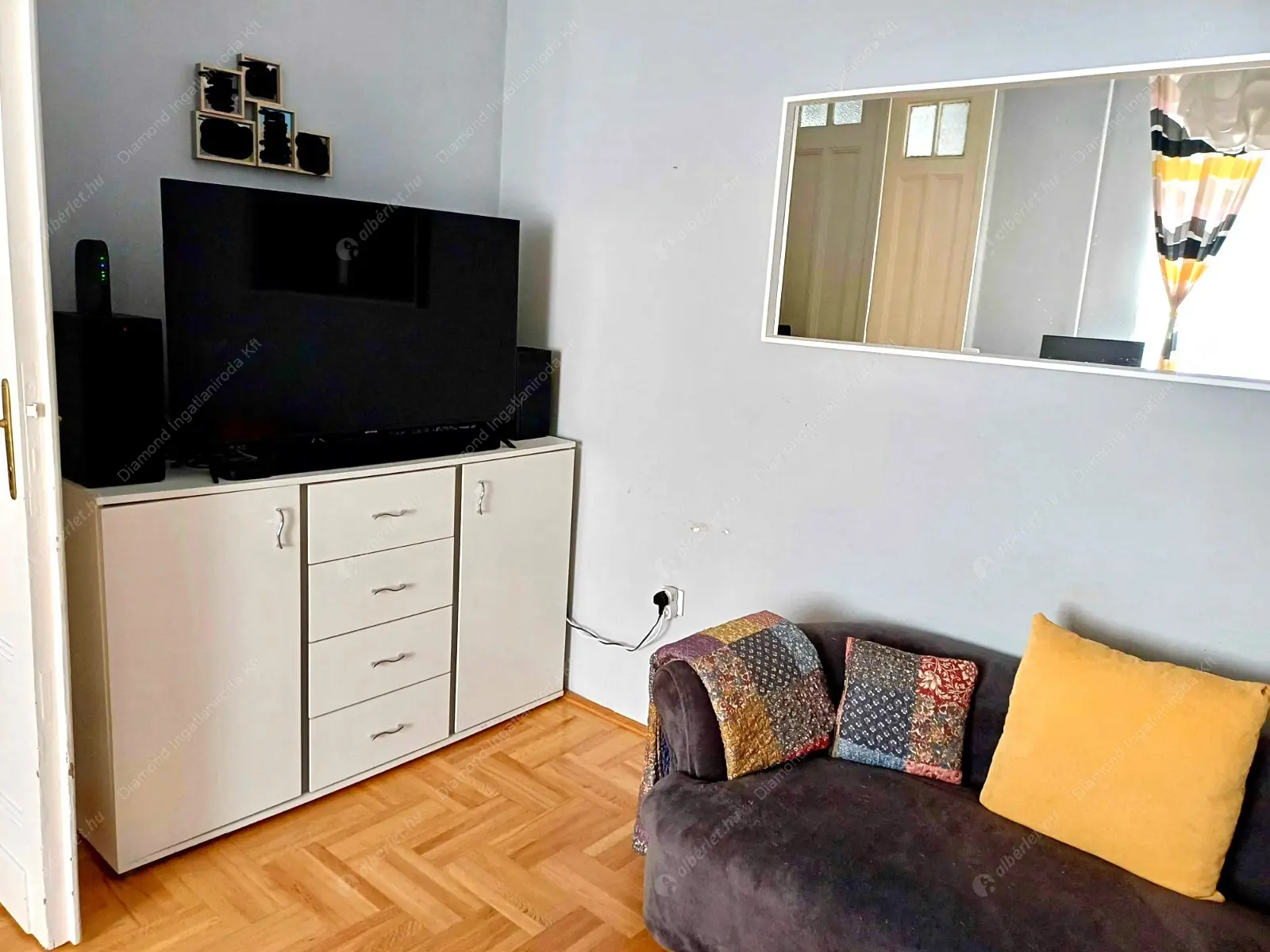 Kiadó albérlet 260000 Ft/hó áron: Budapest, XII. kerület  Greguss utca. Mérete: 60 nm, 2 szobás | Alberlet.hu - 6555893