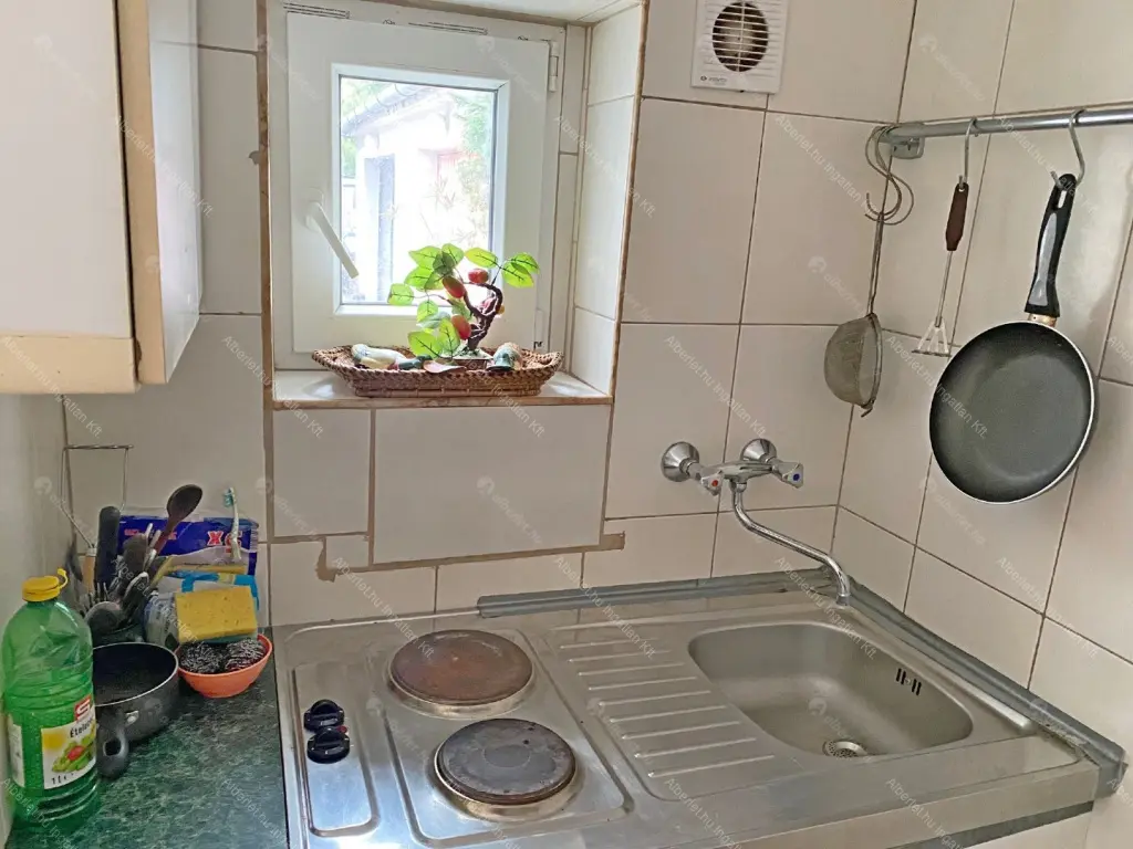 Kiadó albérlet 160000 Ft/hó áron: Budapest, XII. kerület  Gyimes utca. Mérete: 32 nm, 1 szobás | Alberlet.hu - 6684733