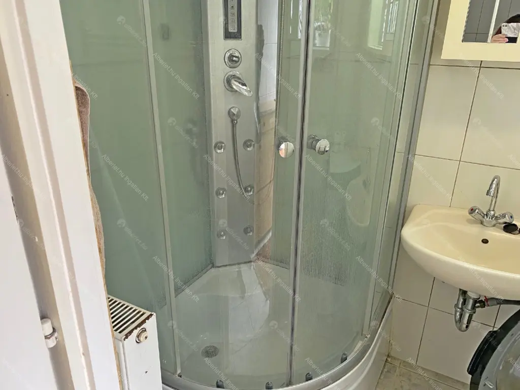 Kiadó albérlet 160000 Ft/hó áron: Budapest, XII. kerület  Gyimes utca. Mérete: 32 nm, 1 szobás | Alberlet.hu - 6684754