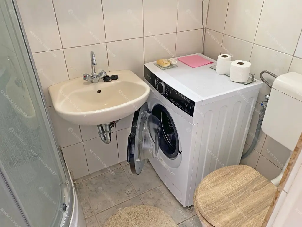 Kiadó albérlet 160000 Ft/hó áron: Budapest, XII. kerület  Gyimes utca. Mérete: 32 nm, 1 szobás | Alberlet.hu - 6684755