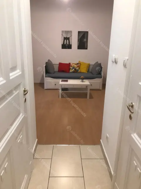 Kiadó albérlet 215000 Ft/hó áron: Budapest, XII. kerület  Hajnóczy József utca. Mérete: 41 nm, 1 szobás | Alberlet.hu - 6708692