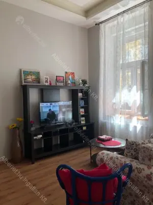 Kiadó albérlet 290000 Ft/hó áron: Budapest, XII. kerület  Hajnóczy József utca. Mérete: 78 nm, 3 szobás | Alberlet.hu - 6698047