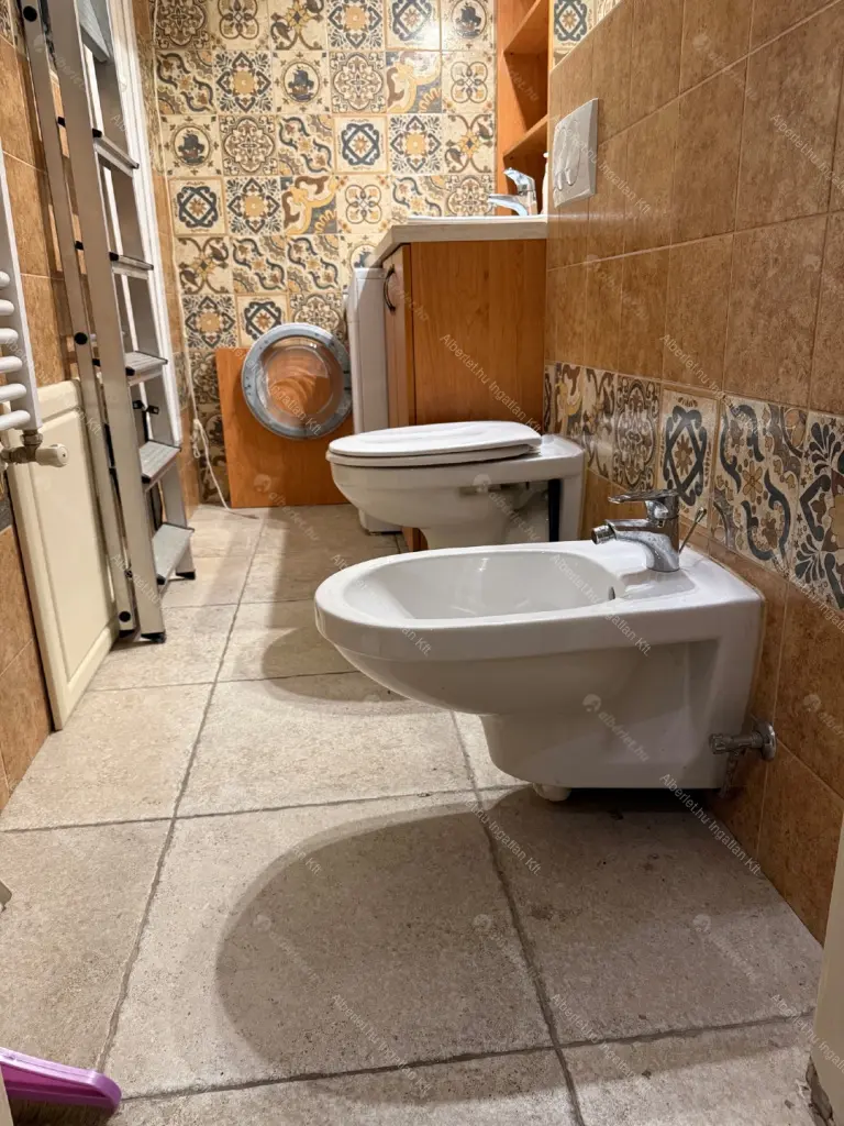 Kiadó albérlet 290000 Ft/hó áron: Budapest, XII. kerület  Hajnóczy József utca. Mérete: 78 nm, 3 szobás | Alberlet.hu - 6698837