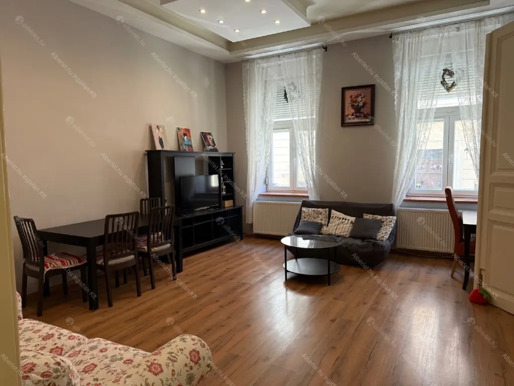 Kiadó albérlet 290000 Ft/hó áron: Budapest, XII. kerület  Hajnóczy József utca. Mérete: 78 nm, 3 szobás | Alberlet.hu - 6698839