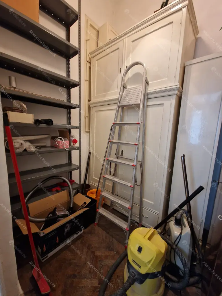 Kiadó albérlet 350000 Ft/hó áron: Budapest, XII. kerület  Hajnóczy József utca. Mérete: 83 nm, 3 szobás | Alberlet.hu - 6678706