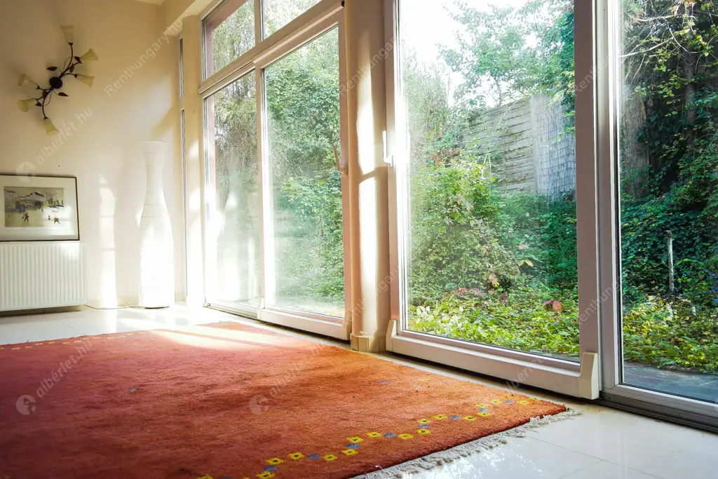 Kiadó albérlet 2671000 Ft/hó áron: Budapest, XII. kerület  Hegyalja út. Mérete: 491 nm, 11 szobás | Alberlet.hu - 6626509