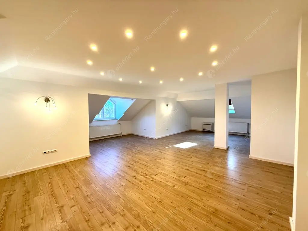 Kiadó albérlet 2671000 Ft/hó áron: Budapest, XII. kerület  Hegyalja út. Mérete: 491 nm, 11 szobás | Alberlet.hu - 6626517