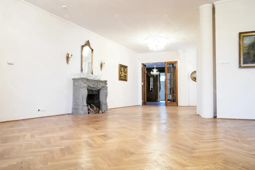 Kiadó albérlet 2733000 Ft/hó áron: Budapest, XII. kerület  Hegyalja út. Mérete: 491 nm, 11 szobás | Alberlet.hu - 6701667