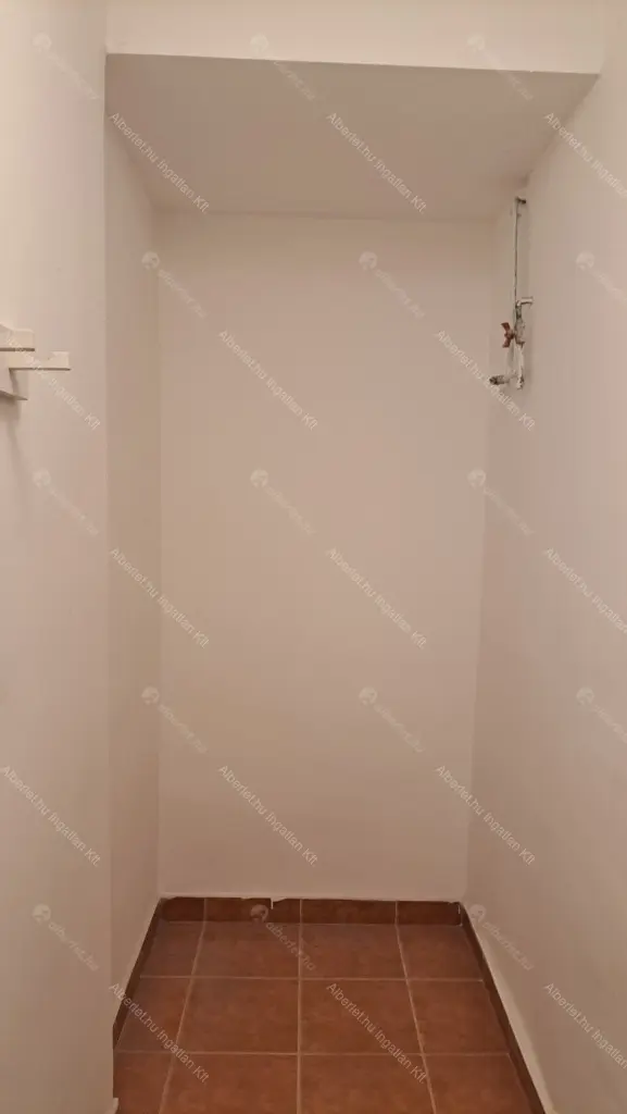 Kiadó albérlet 220000 Ft/hó áron: Budapest, XII. kerület  Hollósy Simon utca. Mérete: 33 nm, 1 szobás | Alberlet.hu - 6655598