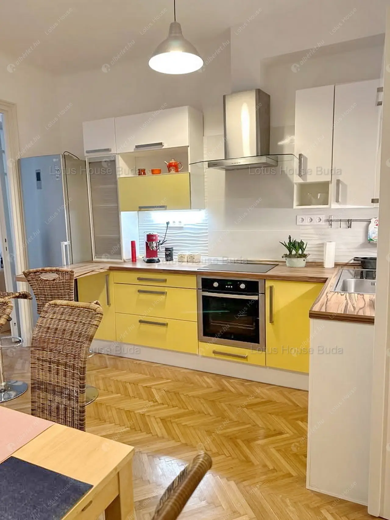 Kiadó albérlet 380000 Ft/hó áron: Budapest, XII. kerület  Hollósy Simon utca. Mérete: 70 nm, 2 szobás | Alberlet.hu - 6610032