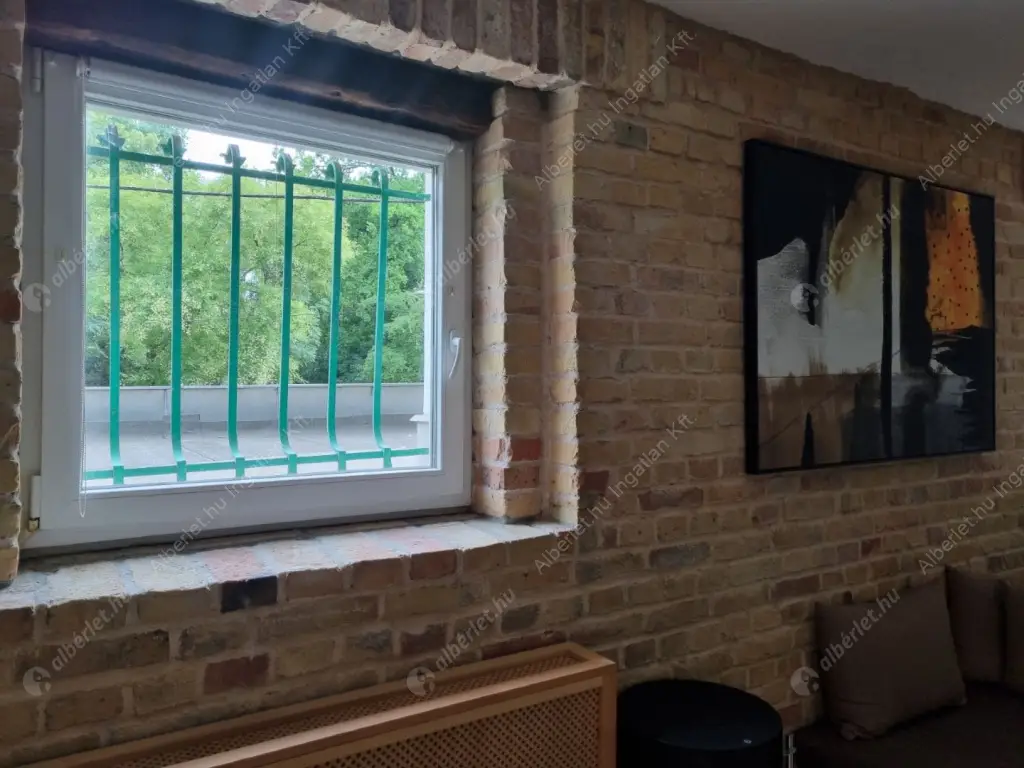 Kiadó albérlet 269000 Ft/hó áron: Budapest, XII. kerület  Istenhegyi út. Mérete: 45 nm, 1 szobás | Alberlet.hu - 6604814