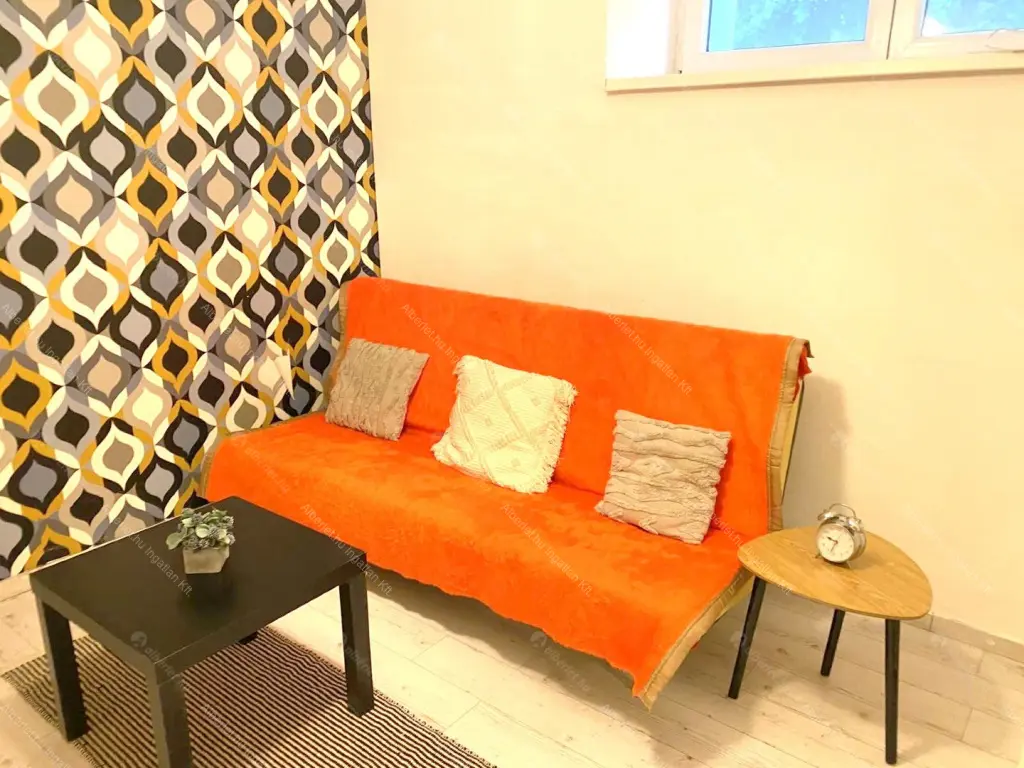 Kiadó albérlet 260000 Ft/hó áron: Budapest, XII. kerület  Istenhegyi út. Mérete: 53 nm, 2 szobás | Alberlet.hu - 6665142