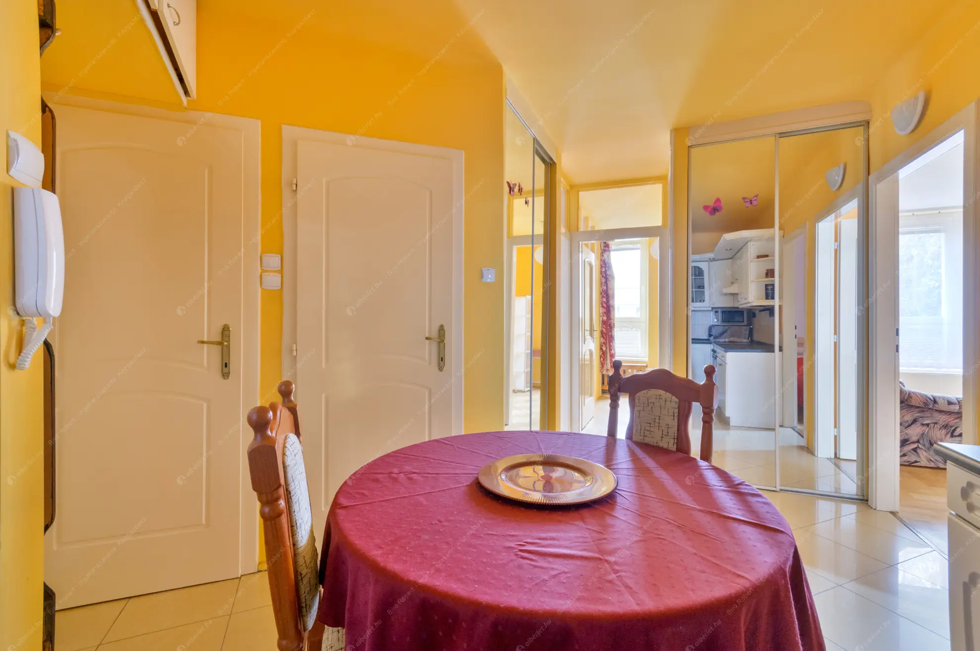 Kiadó albérlet 300000 Ft/hó áron: Budapest, XII. kerület  Kakukk út. Mérete: 66 nm, 2 szobás | Alberlet.hu - 6594097