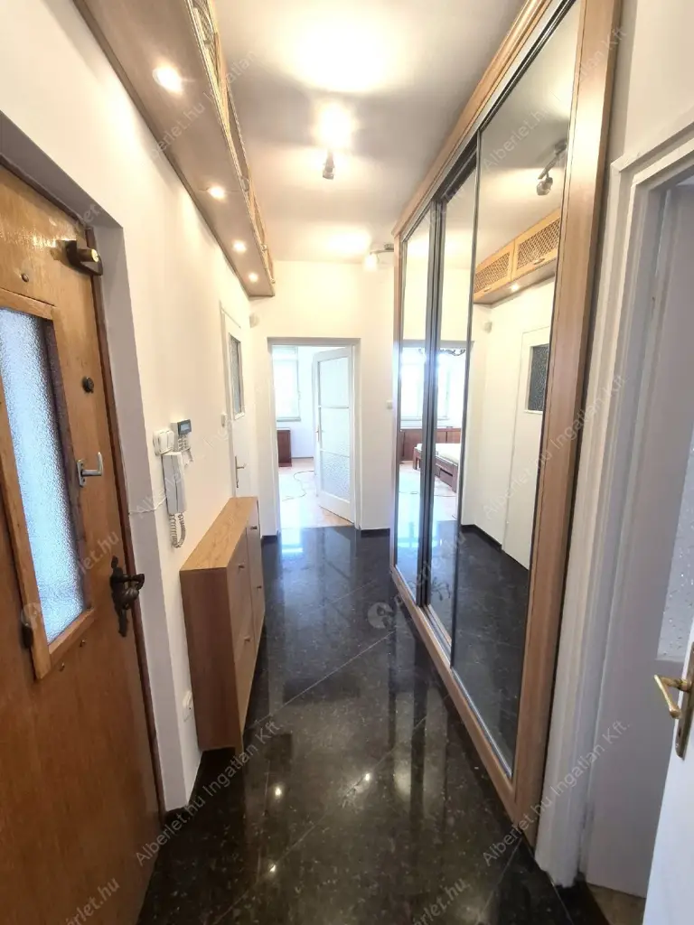 Kiadó albérlet 350000 Ft/hó áron: Budapest, XII. kerület  Kálló esperes utca. Mérete: 76 nm, 3 szobás | Alberlet.hu - 6586070