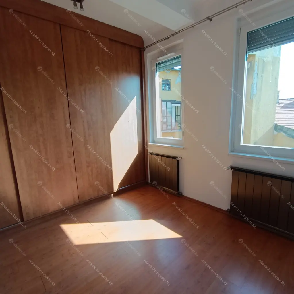 Kiadó albérlet 350000 Ft/hó áron: Budapest, XII. kerület  Kék Golyó utca. Mérete: 78 nm, 2 szobás | Alberlet.hu - 6702756