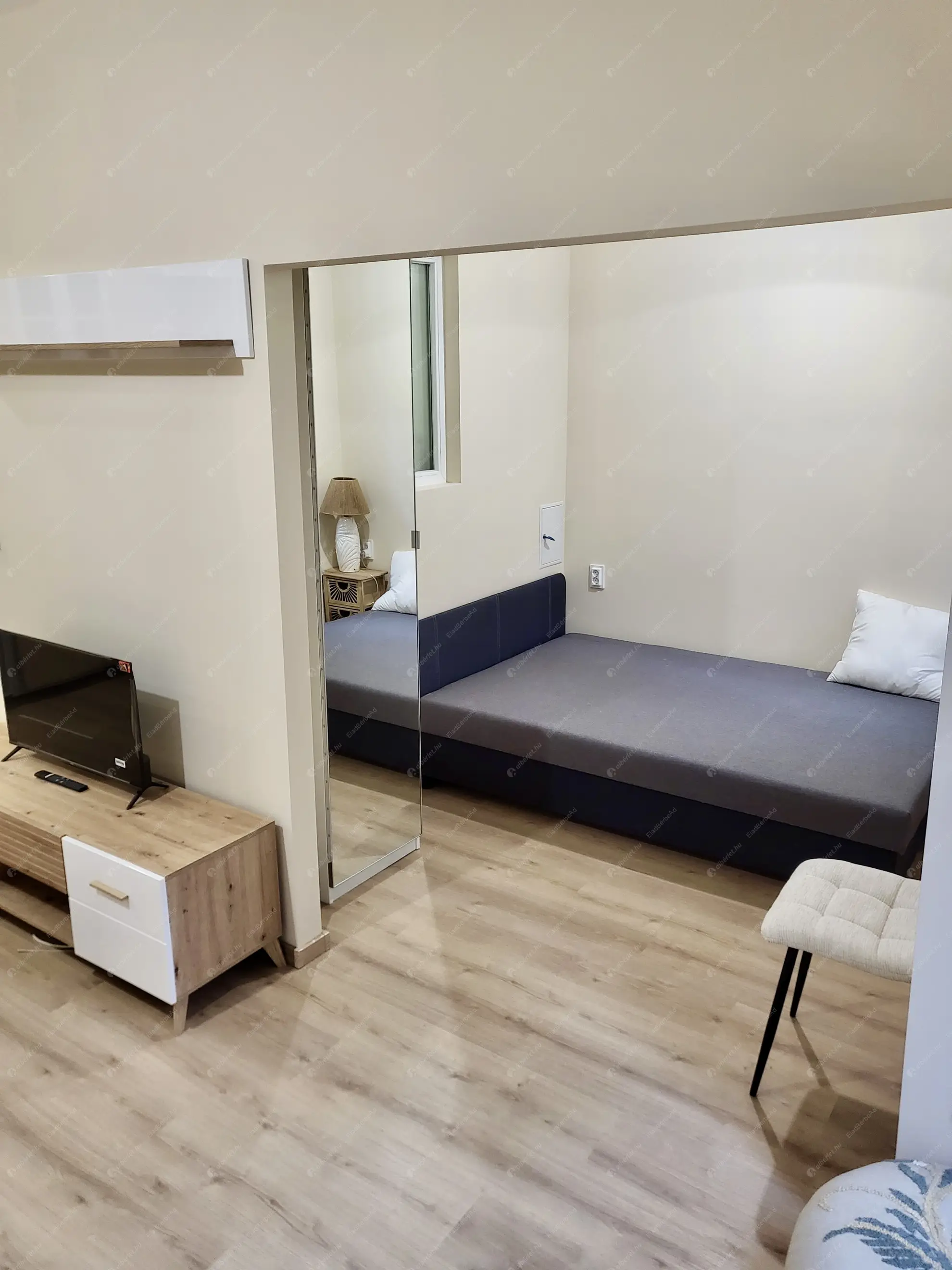 Kiadó albérlet 260000 Ft/hó áron: Budapest, XII. kerület  Királyhágó tér. Mérete: 36 nm, 1 szobás | Alberlet.hu - 6608981