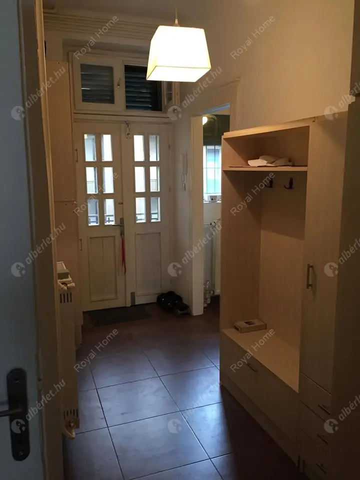 Kiadó albérlet 230000 Ft/hó áron: Budapest, XII. kerület  Királyhágó tér. Mérete: 69 nm, 2 szobás | Alberlet.hu - 6603779