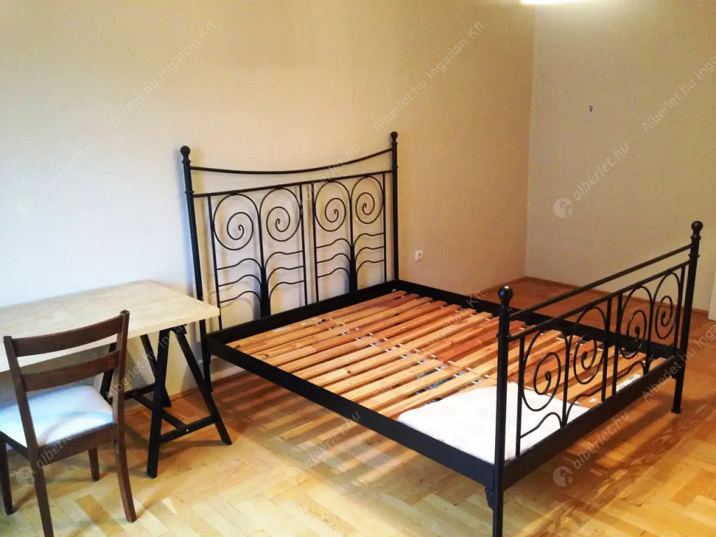 Kiadó albérlet 230000 Ft/hó áron: Budapest, XII. kerület  Királyhágó tér. Mérete: 69 nm, 2 szobás | Alberlet.hu - 6606957