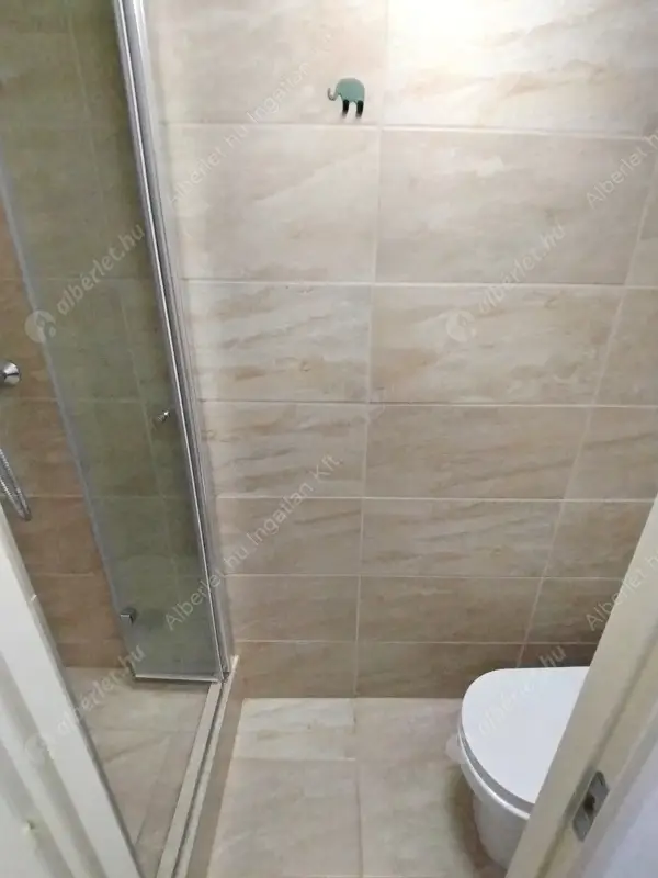 Kiadó albérlet 370000 Ft/hó áron: Budapest, XII. kerület  Kiss János altábornagy utca. Mérete: 87 nm, 3 szobás | Alberlet.hu - 6594040