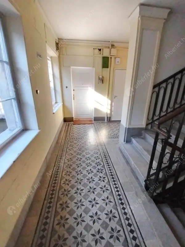 Kiadó albérlet 370000 Ft/hó áron: Budapest, XII. kerület  Kiss János altábornagy utca. Mérete: 87 nm, 3 szobás | Alberlet.hu - 6594047