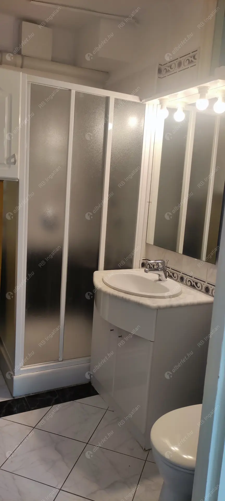 Kiadó albérlet 410000 Ft/hó áron: Budapest, XII. kerület  Kútvölgyi út. Mérete: 105 nm, 3 szobás | Alberlet.hu - 6502194