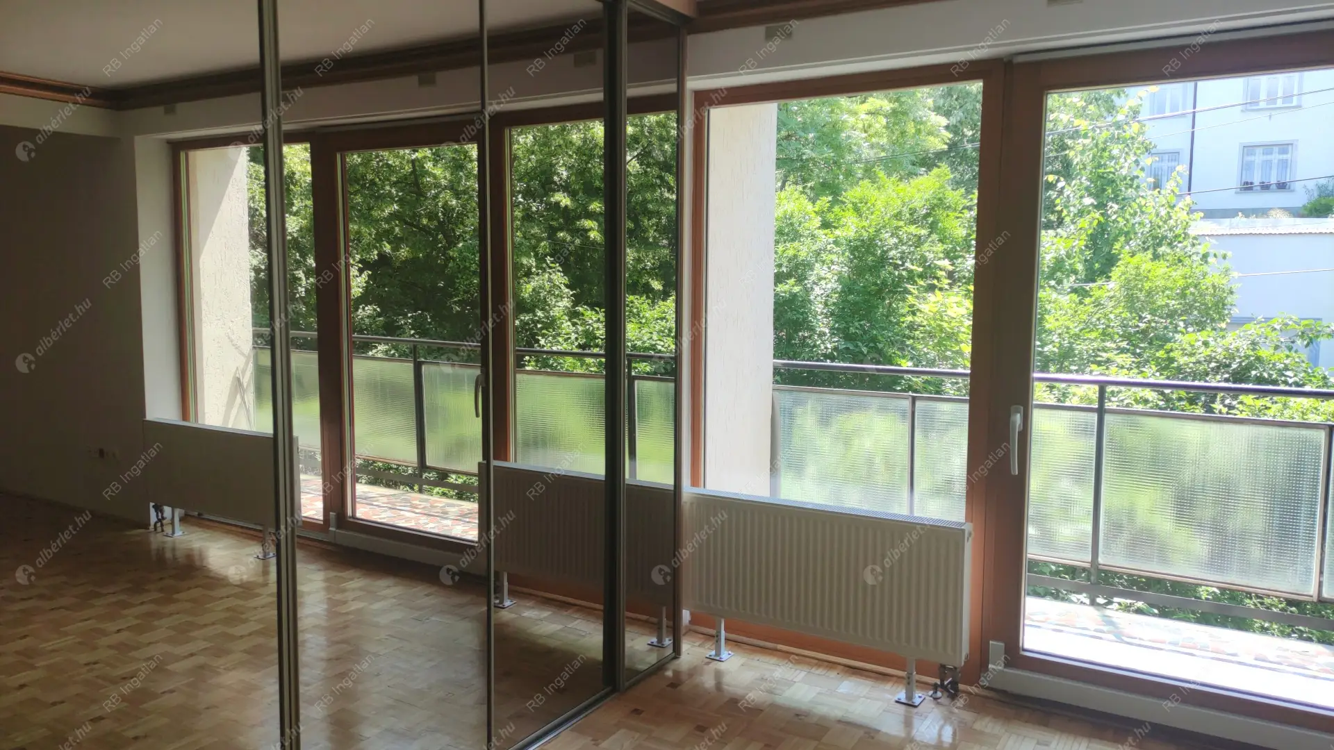 Kiadó albérlet 410000 Ft/hó áron: Budapest, XII. kerület  Kútvölgyi út. Mérete: 105 nm, 3 szobás | Alberlet.hu - 6502202