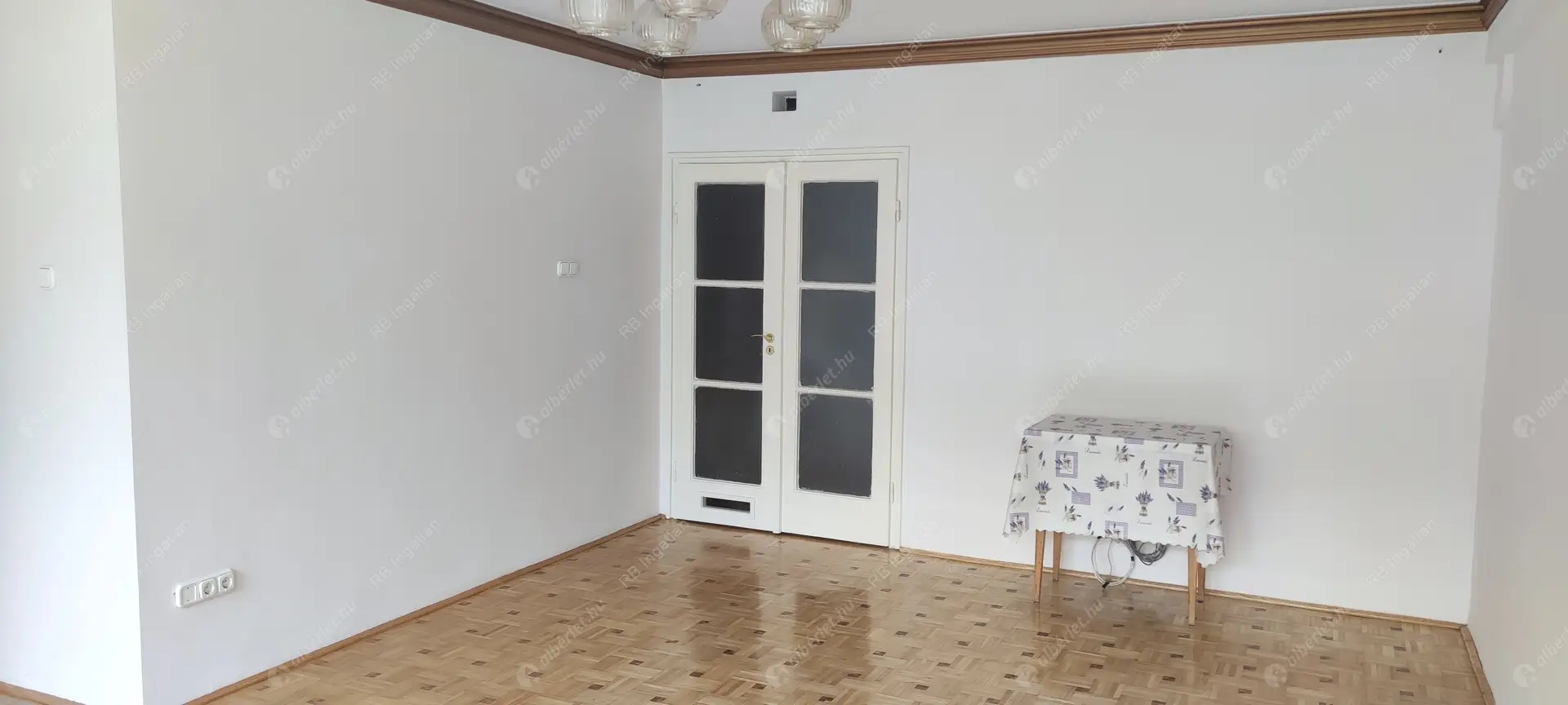 Kiadó albérlet 410000 Ft/hó áron: Budapest, XII. kerület  Kútvölgyi út. Mérete: 105 nm, 3 szobás | Alberlet.hu - 6502203