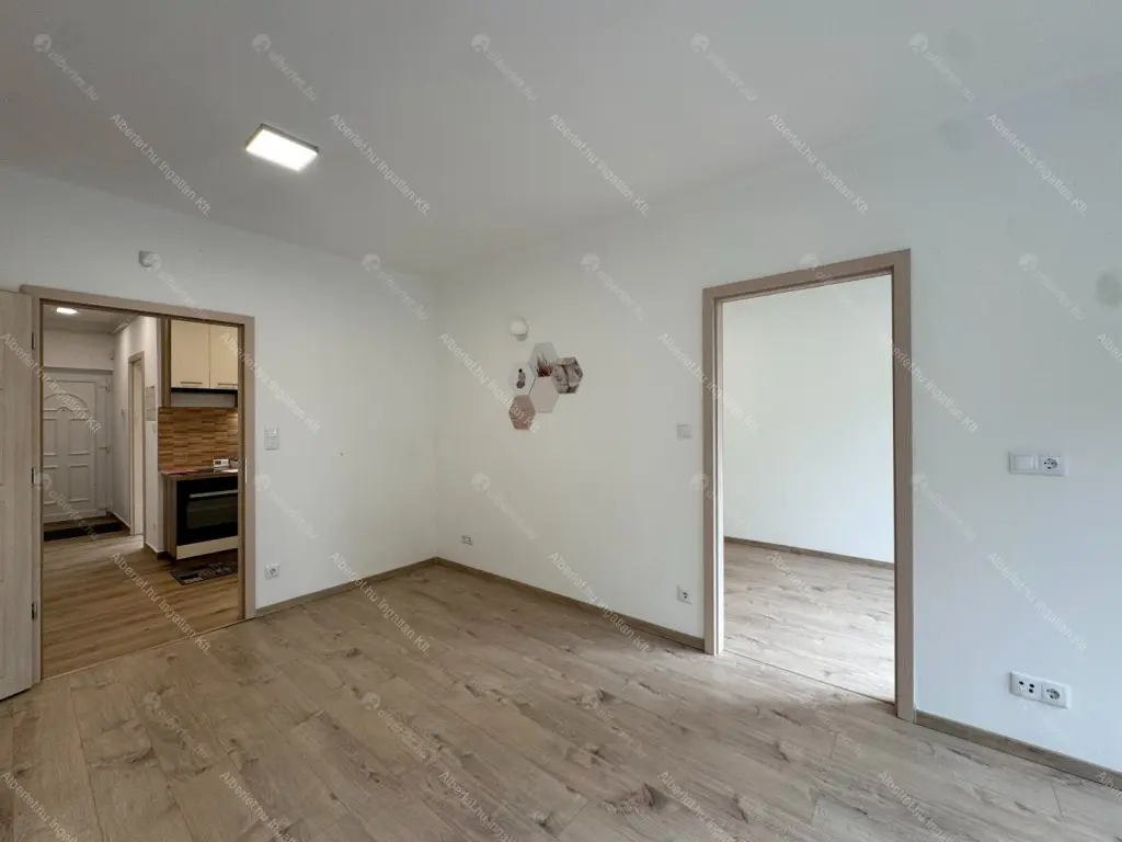 Kiadó albérlet 310000 Ft/hó áron: Budapest, XII. kerület  Lejtő út. Mérete: 63 nm, 3 szobás | Alberlet.hu - 6704349