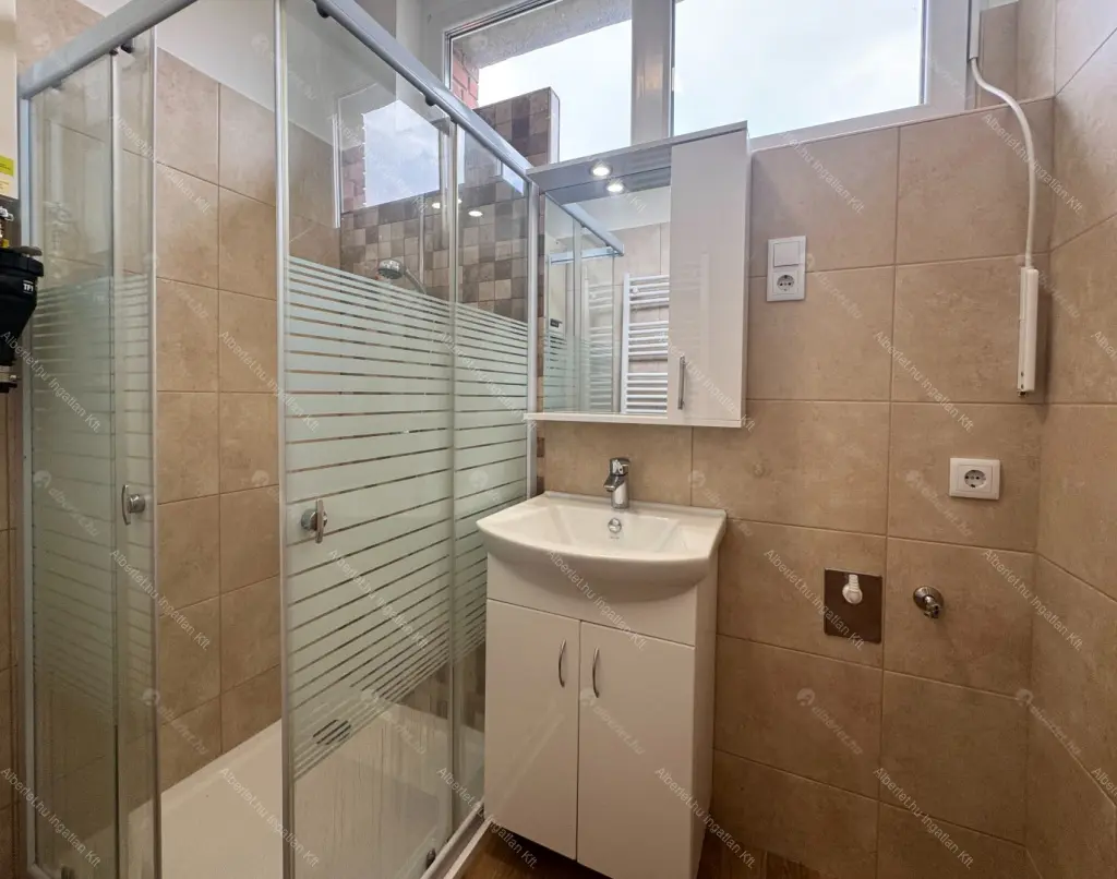 Kiadó albérlet 310000 Ft/hó áron: Budapest, XII. kerület  Lejtő út. Mérete: 63 nm, 3 szobás | Alberlet.hu - 6704352